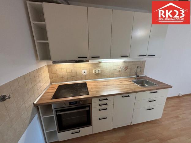 Pronájem bytu 1+kk, Praha - Bohnice, Štětínská, 39 m2