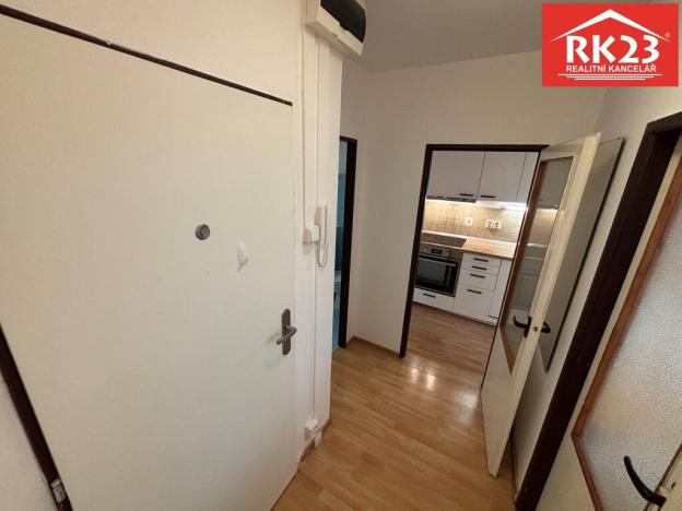 Pronájem bytu 1+kk, Praha - Bohnice, Štětínská, 39 m2