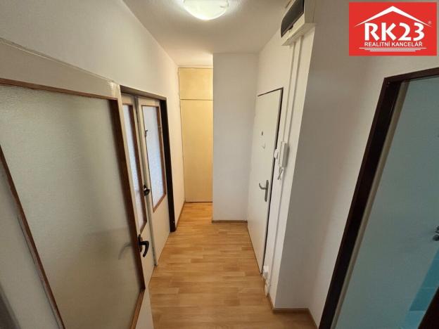 Pronájem bytu 1+kk, Praha - Bohnice, Štětínská, 39 m2