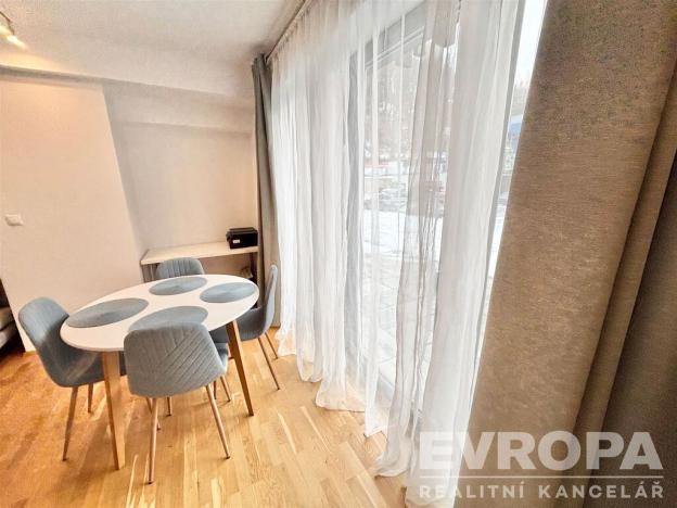 Pronájem bytu 1+kk, Vrchlabí - Hořejší Vrchlabí, Horská, 35 m2