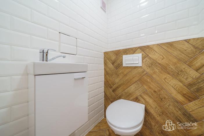 Prodej bytu 3+1, Sokolov, Slavíčkova, 66 m2