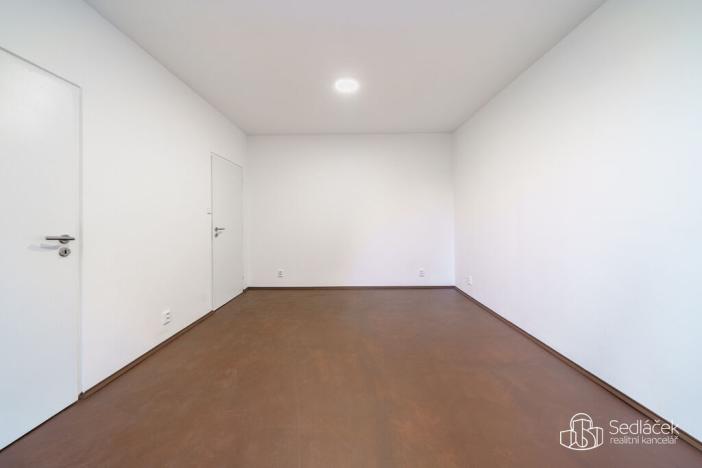 Prodej bytu 3+1, Sokolov, Slavíčkova, 66 m2