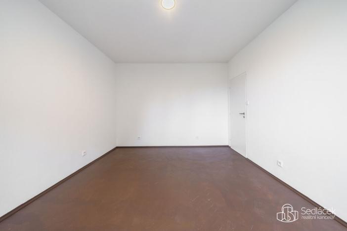 Prodej bytu 3+1, Sokolov, Slavíčkova, 66 m2