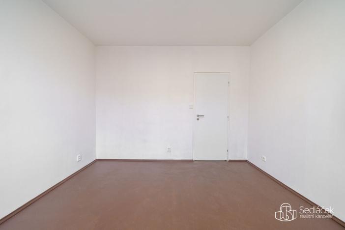 Prodej bytu 3+1, Sokolov, Slavíčkova, 66 m2