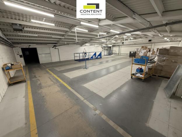 Pronájem skladu, Praha - Hostivař, Radiová, 3922 m2