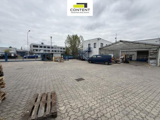 Pronájem skladu, Praha - Hostivař, Radiová, 3922 m2
