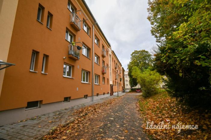 Pronájem bytu 3+1, Kuřim, Bezručova čtvrť, 87 m2