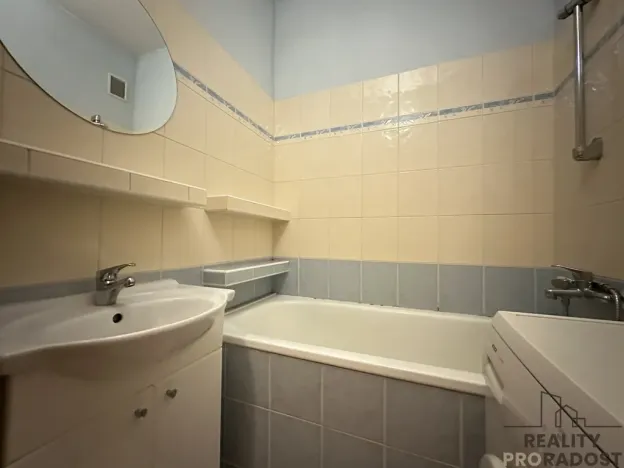 Prodej bytu 2+1, Třinec, Slezská, 55 m2