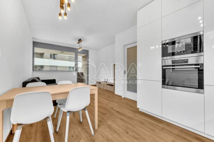 Pronájem bytu 2+kk, Praha - Jinonice, Kačírkova, 52 m2