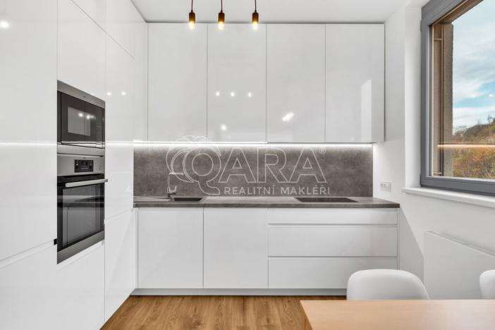 Pronájem bytu 2+kk, Praha - Jinonice, Kačírkova, 52 m2