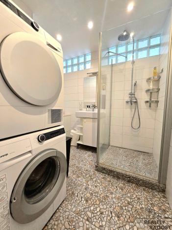 Pronájem bytu 3+1, Znojmo, Pod Soudním vrchem, 70 m2