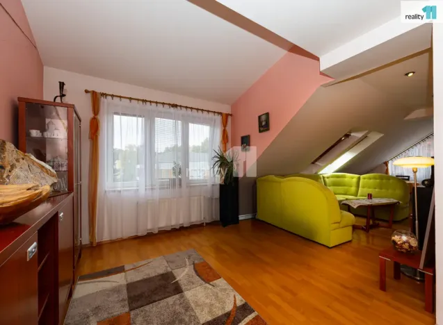 Prodej bytu 3+kk, Praha - Suchdol, Kamýcká, 151 m2