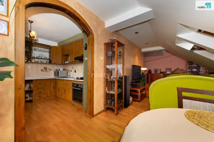 Prodej bytu 3+kk, Praha - Suchdol, Kamýcká, 151 m2