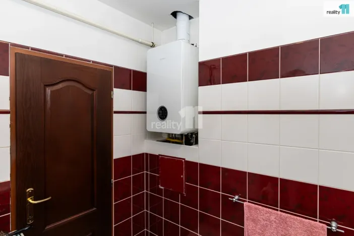 Prodej bytu 3+kk, Praha - Suchdol, Kamýcká, 151 m2