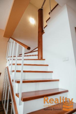 Pronájem bytu 3+kk, Otrokovice, nám. 3. května, 110 m2