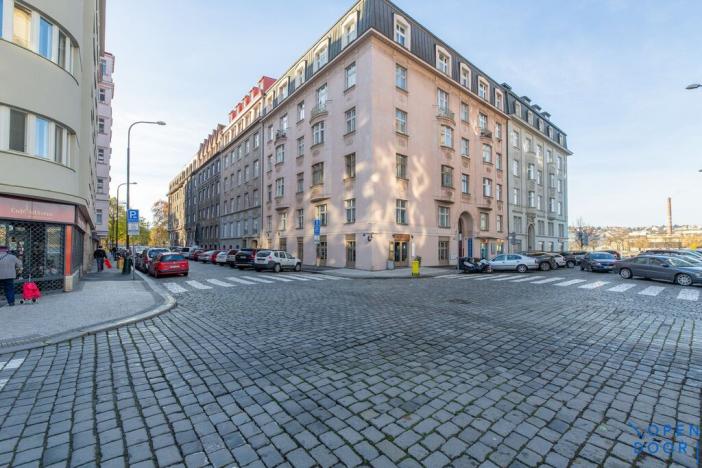 Pronájem bytu 3+kk, Praha - Nové Město, Plavecká, 81 m2