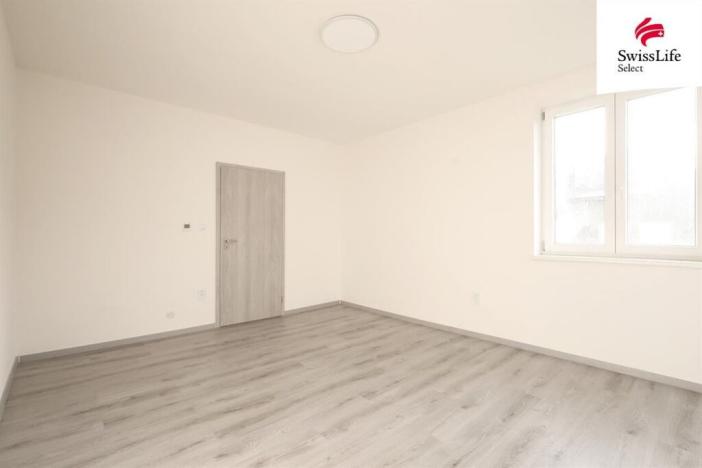 Prodej bytu 2+1, Jimramov, náměstí Jana Karafiáta, 74 m2