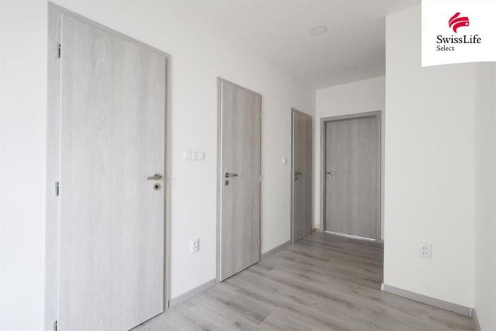 Prodej bytu 2+1, Jimramov, náměstí Jana Karafiáta, 74 m2