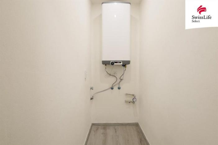 Prodej bytu 2+1, Jimramov, náměstí Jana Karafiáta, 74 m2