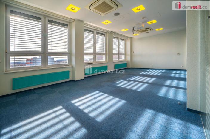 Pronájem kanceláře, České Budějovice - České Budějovice 6, Jeronýmova, 25 m2