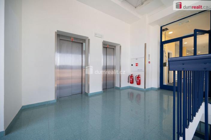 Pronájem kanceláře, České Budějovice - České Budějovice 6, Jeronýmova, 25 m2