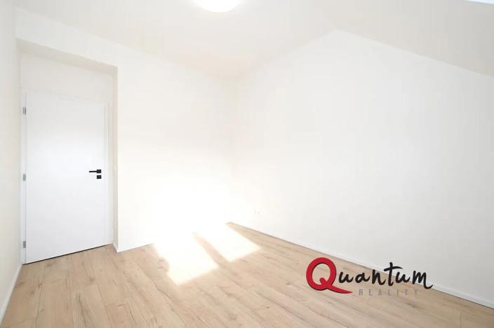 Pronájem bytu 2+1, Praha - Žižkov, Jeseniova, 44 m2