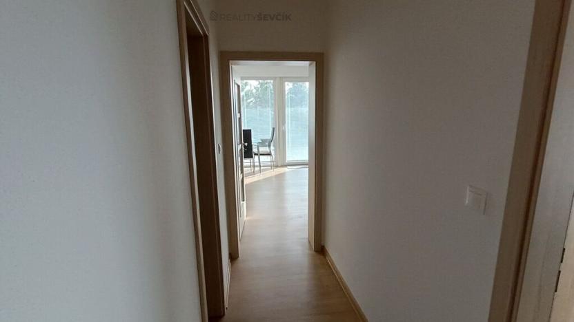 Prodej bytu 2+kk, Hluboká nad Vltavou, Ječná, 55 m2