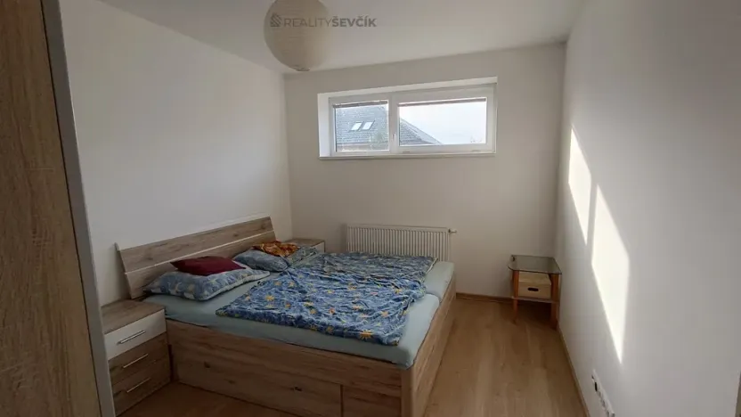 Prodej bytu 2+kk, Hluboká nad Vltavou, Ječná, 55 m2