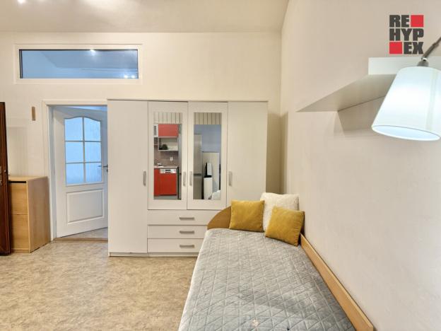 Prodej vícegeneračního domu, Pečky, Tř. 5. května, 980 m2