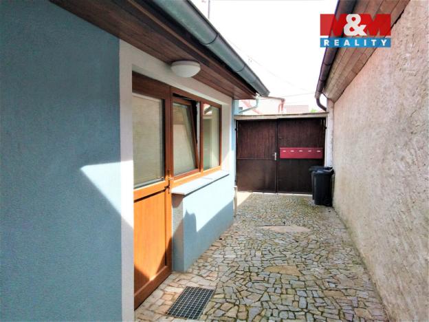 Pronájem bytu 2+kk, Lásenice, 55 m2