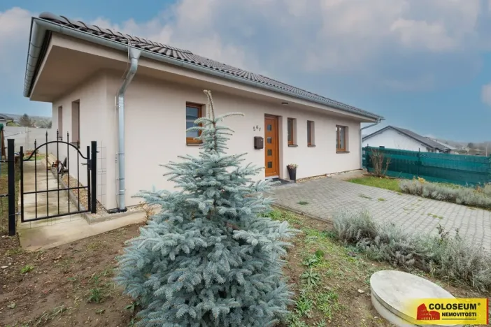 Prodej rodinného domu, Břežany, 133 m2