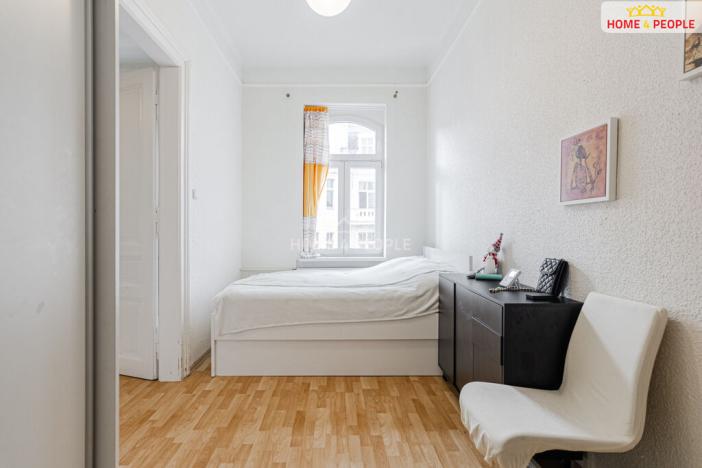 Prodej bytu 2+1, Karlovy Vary, Zeyerova, 52 m2