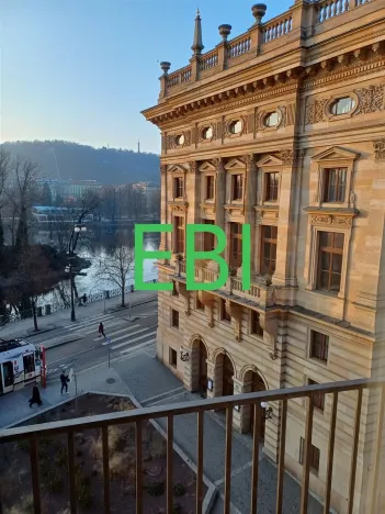 Pronájem bytu 4+1, Praha - Nové Město, Masarykovo nábřeží, 103 m2