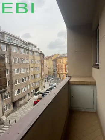 Pronájem bytu 4+1, Praha - Nové Město, Masarykovo nábřeží, 103 m2