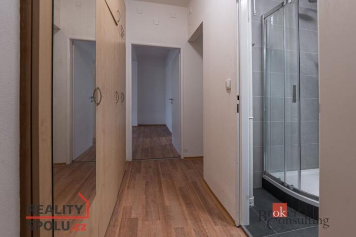 Pronájem bytu 2+1, Úpice, Sládkova, 56 m2