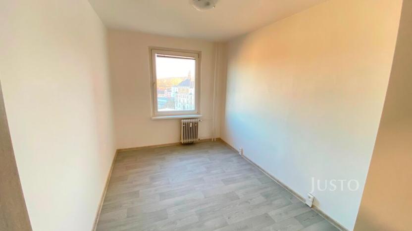 Pronájem bytu 2+1, Teplice, Alejní, 50 m2