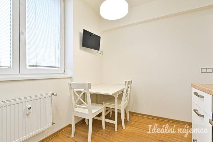 Pronájem bytu 2+1, Brno, Palackého třída, 60 m2