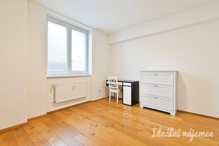 Pronájem bytu 2+1, Brno, Palackého třída, 60 m2