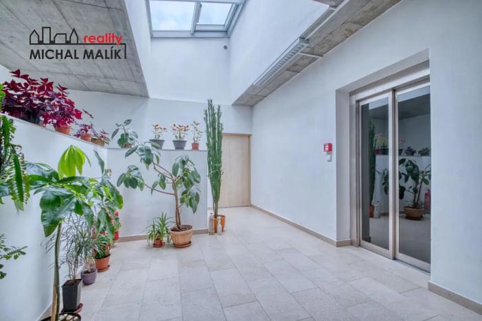 Pronájem bytu 1+kk, Hranice, Jiráskova, 20 m2