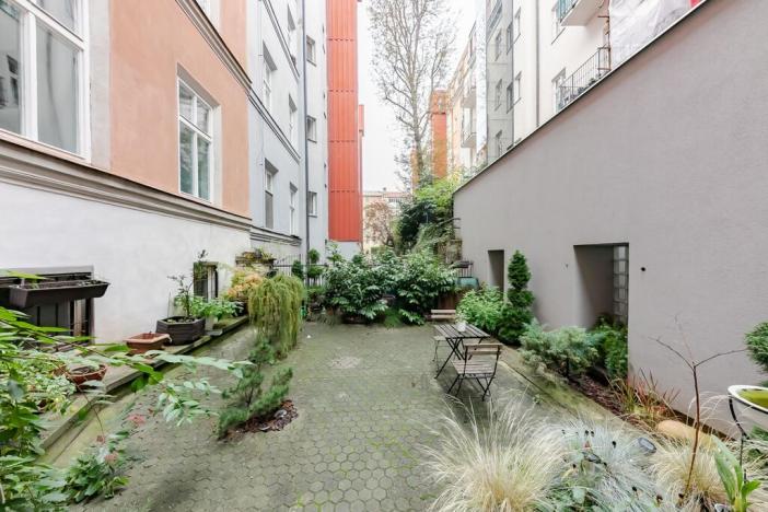 Pronájem bytu 3+1, Praha - Smíchov, Kroftova, 98 m2