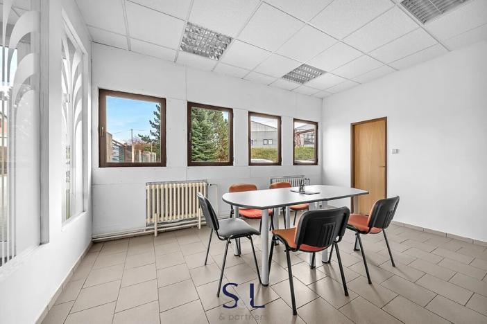 Prodej výrobních prostor, Turnov, Hruborohozecká, 2500 m2