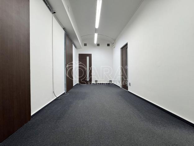 Pronájem obchodního prostoru, Praha, Zborovská, 128 m2