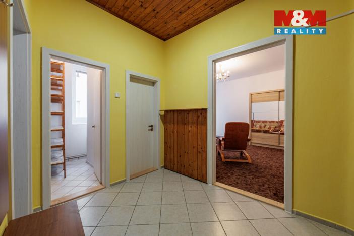 Pronájem bytu 2+1, Karlovy Vary, Na Rolavě, 59 m2