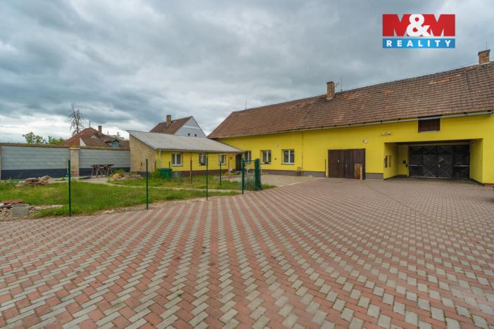 Prodej činžovního domu, Černčice, Husova, 732 m2