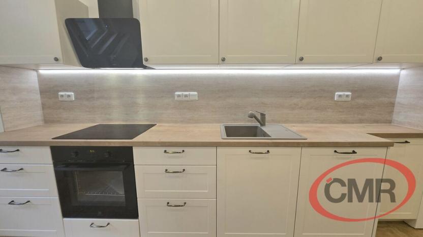 Pronájem bytu 2+1, Praha, Benediktská, 68 m2