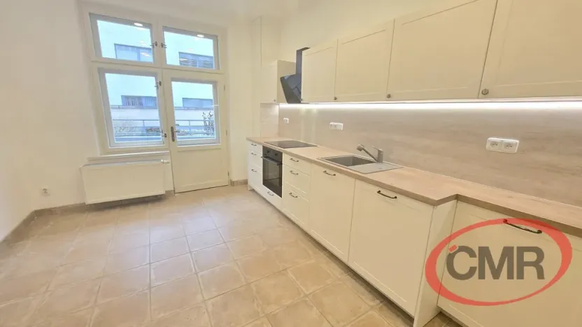 Pronájem bytu 2+1, Praha, Benediktská, 68 m2