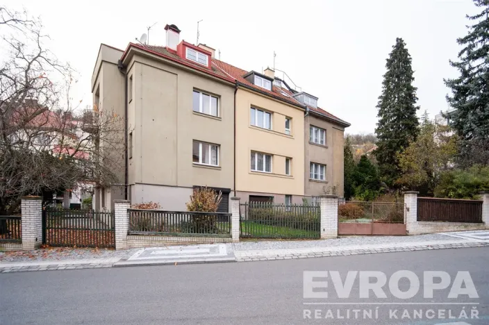 Prodej rodinného domu, Praha - Smíchov, Ke Klimentce, 177 m2