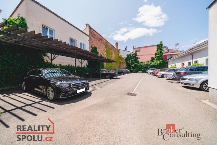 Pronájem kanceláře, Plzeň - Jižní Předměstí, Radobyčická, 170 m2