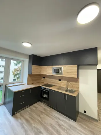 Pronájem bytu 2+1, Děčín, Zámecká, 69 m2