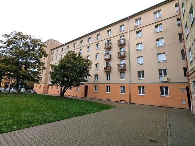 Pronájem bytu 1+1, Most, tř. Budovatelů, 38 m2